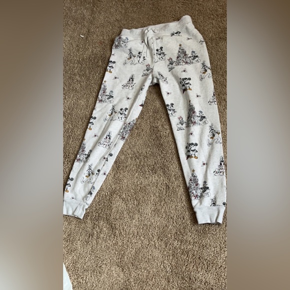 *AExDISNEY* - Picture 2 of 4